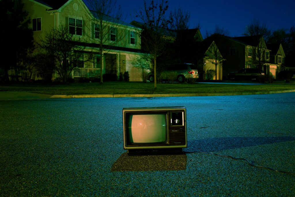 10 Dinnerware Sets Inspired by Famous TV Shows